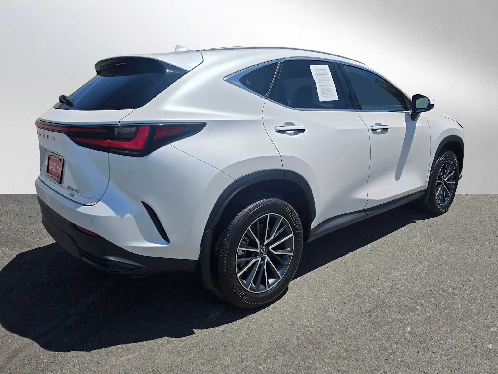 2024 Lexus NX 350h Premium