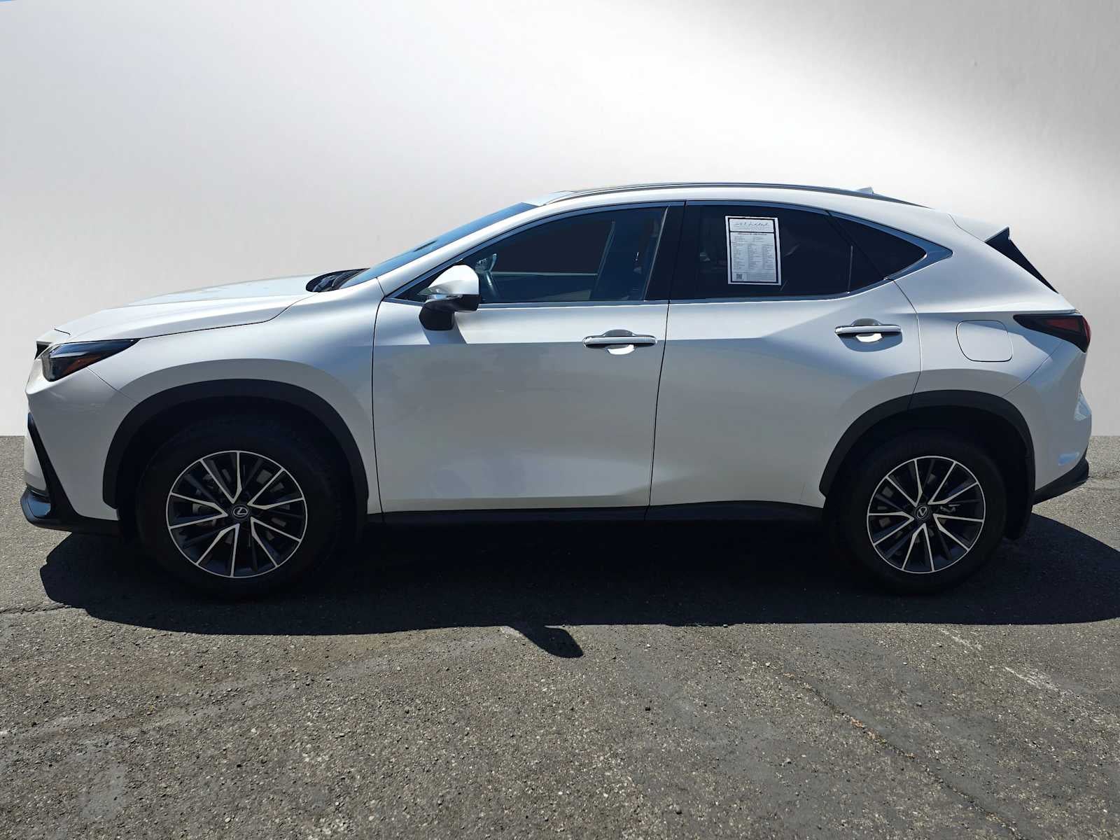 2024 Lexus NX 350h Premium