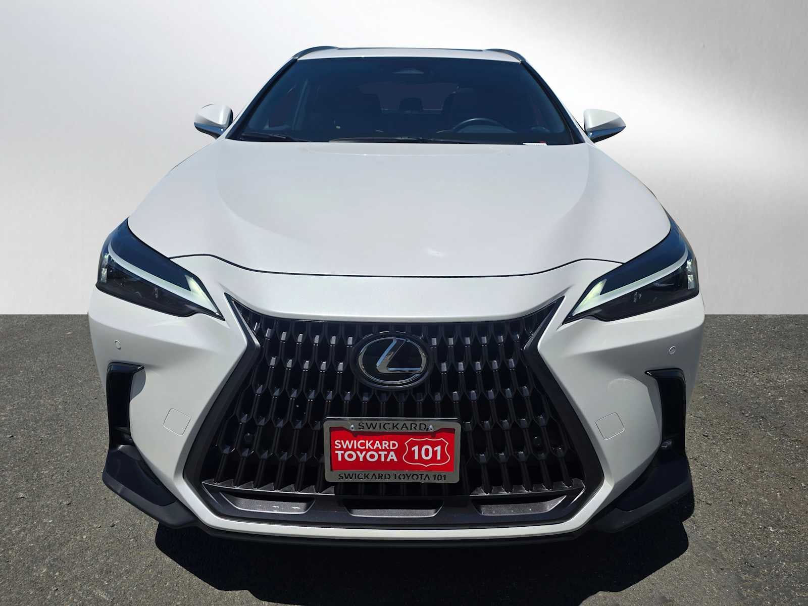 2024 Lexus NX 350h Premium