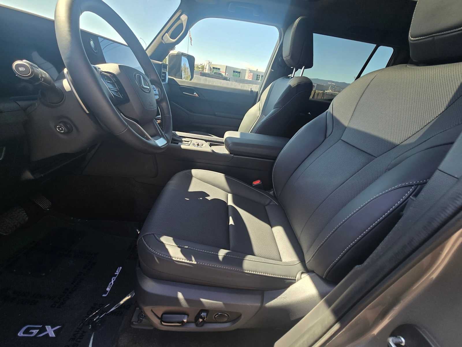2025 Lexus GX 550 Premium