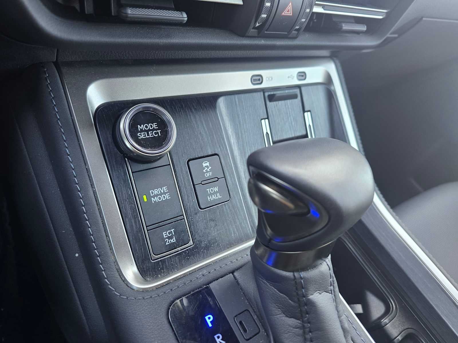 2025 Lexus GX 550 Premium