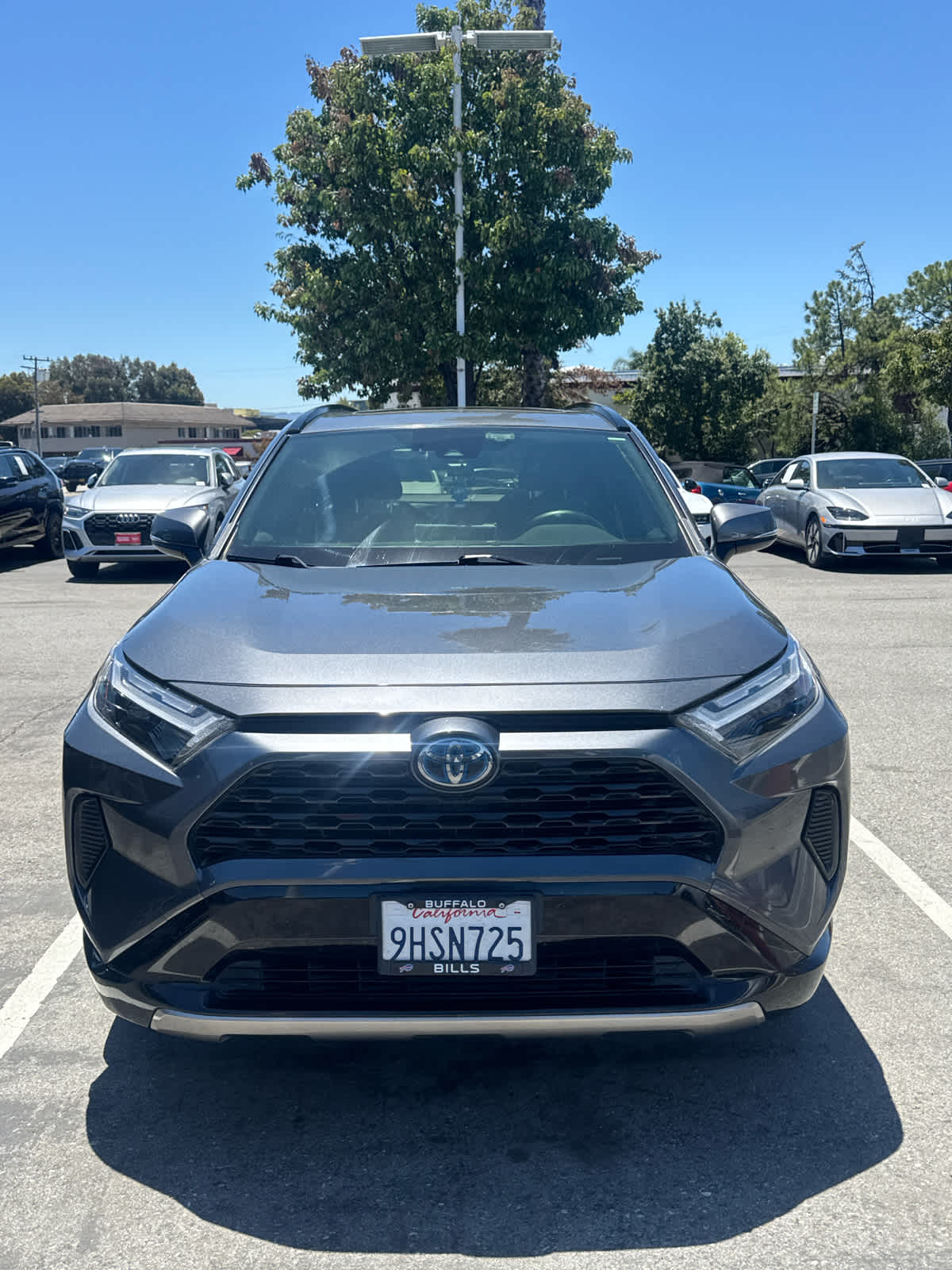 2023 Toyota RAV4 Hybrid SE