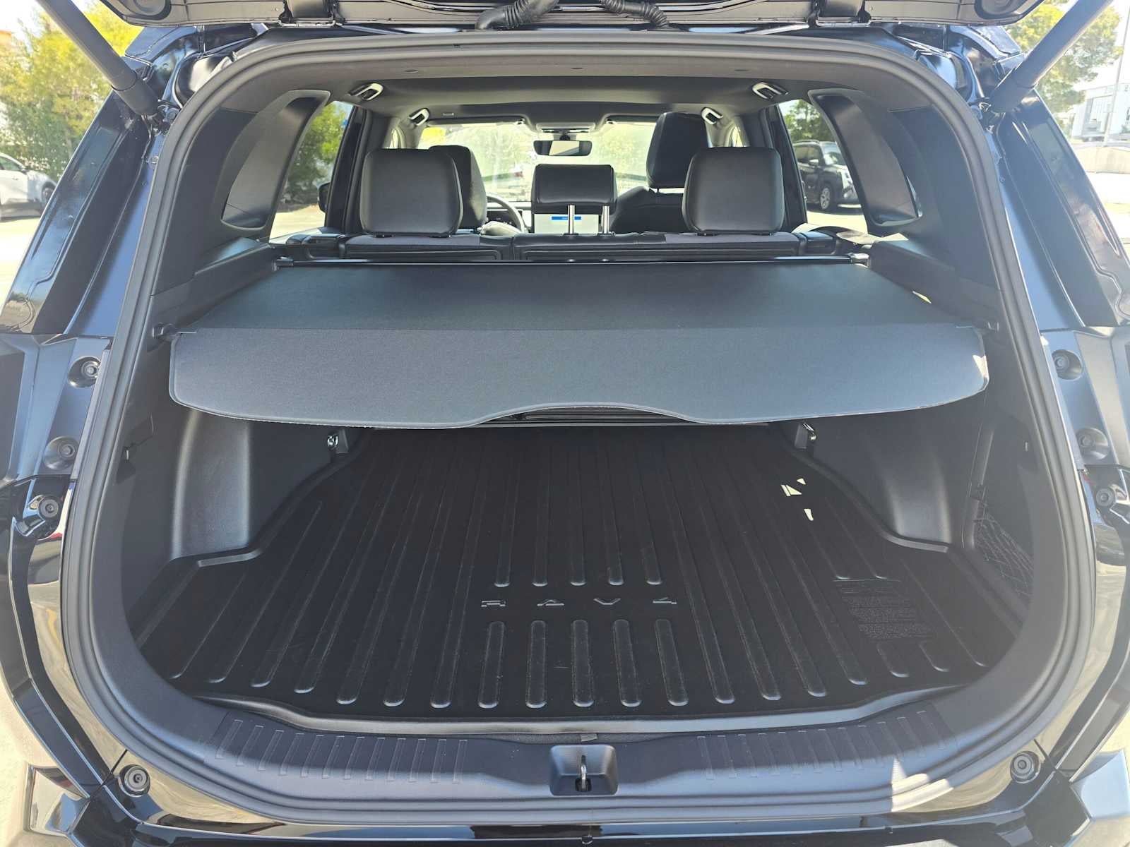2026 Toyota RAV4 XSE