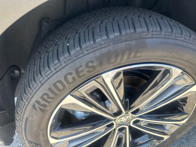 2023 Toyota bZ4X Limited