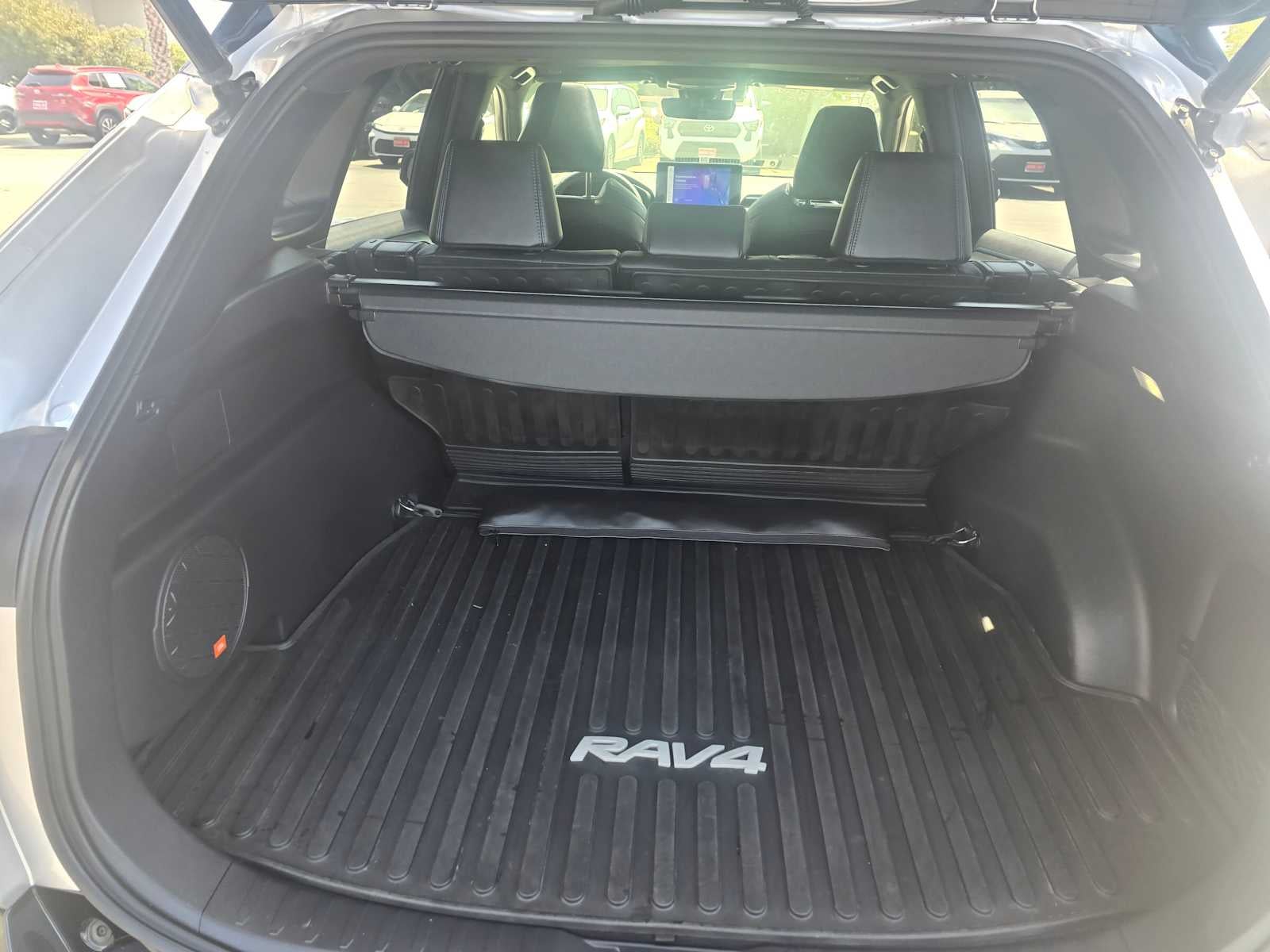2023 Toyota RAV4 Hybrid XSE