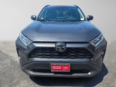 2020 Toyota RAV4 XLE