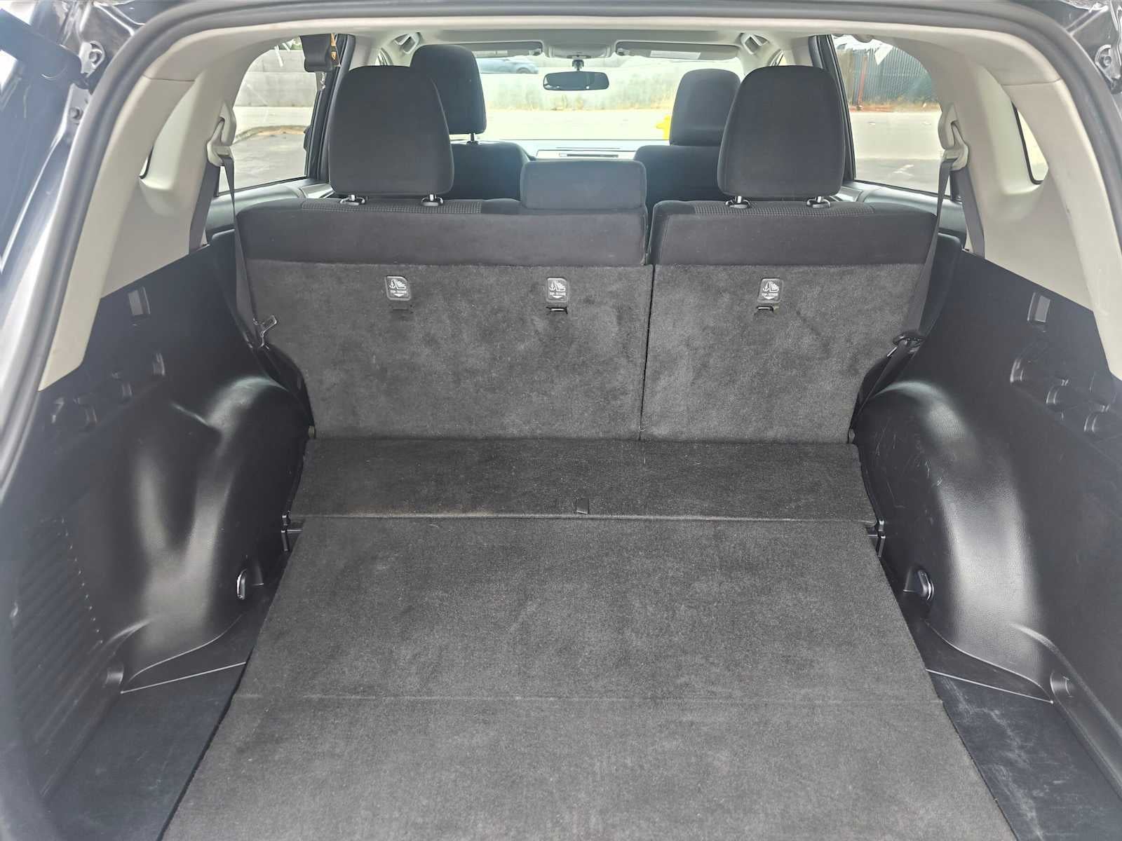 2016 Toyota RAV4 Hybrid XLE