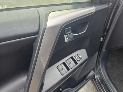 2016 Toyota RAV4 Hybrid XLE