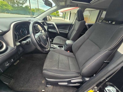 2016 Toyota RAV4 Hybrid XLE