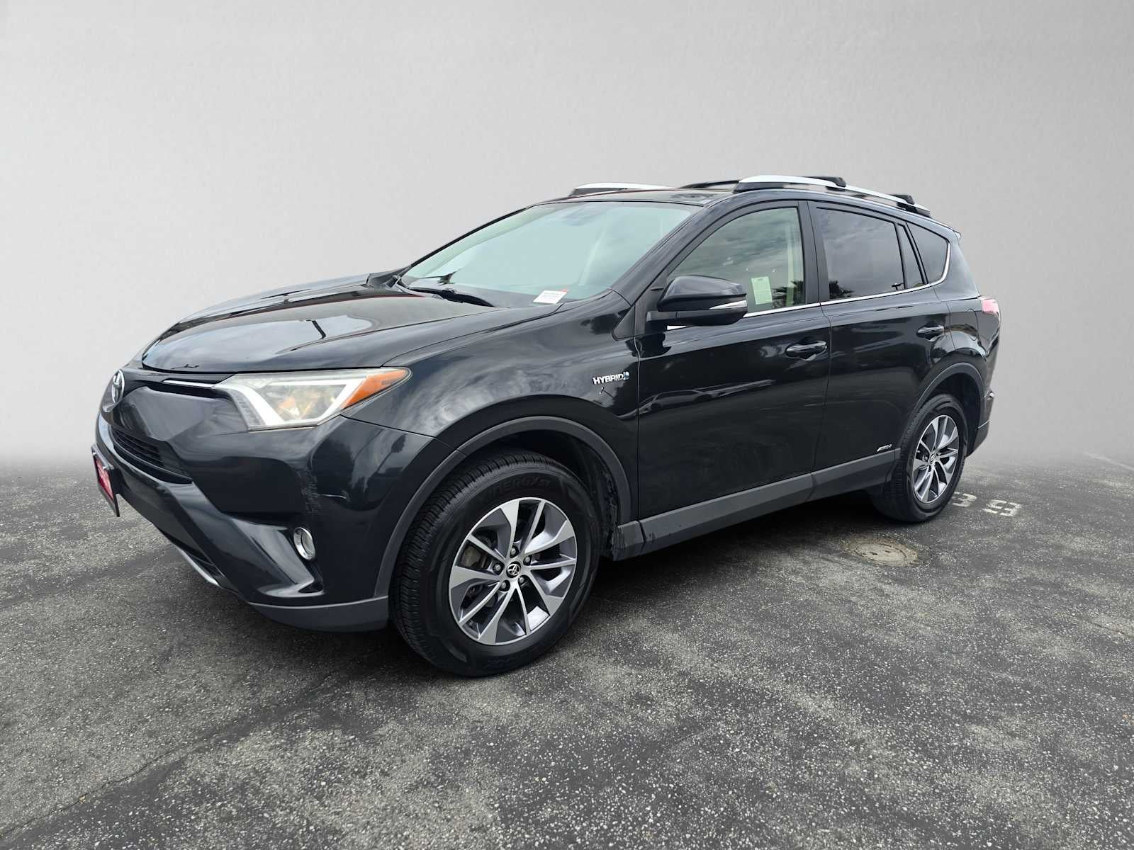 2016 Toyota RAV4 Hybrid XLE