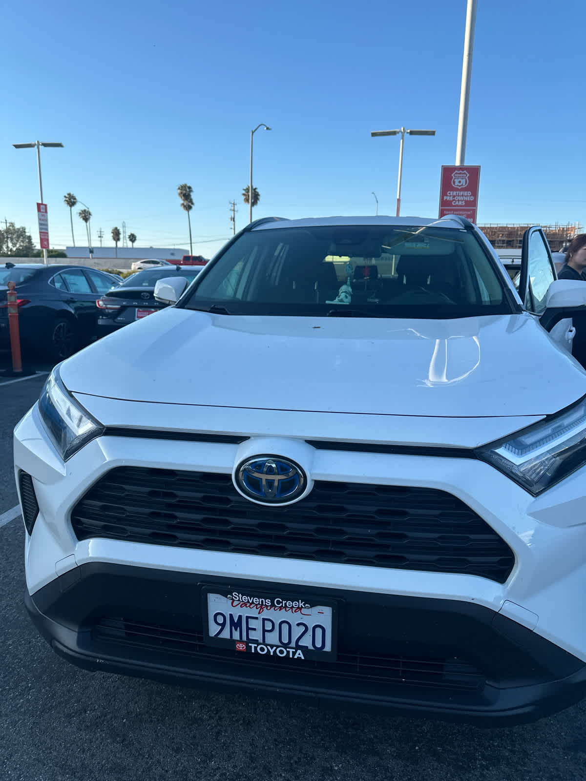 2024 Toyota RAV4 Hybrid XLE