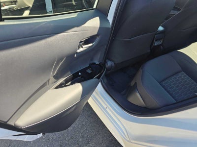 2025 Toyota Corolla Hatchback SE