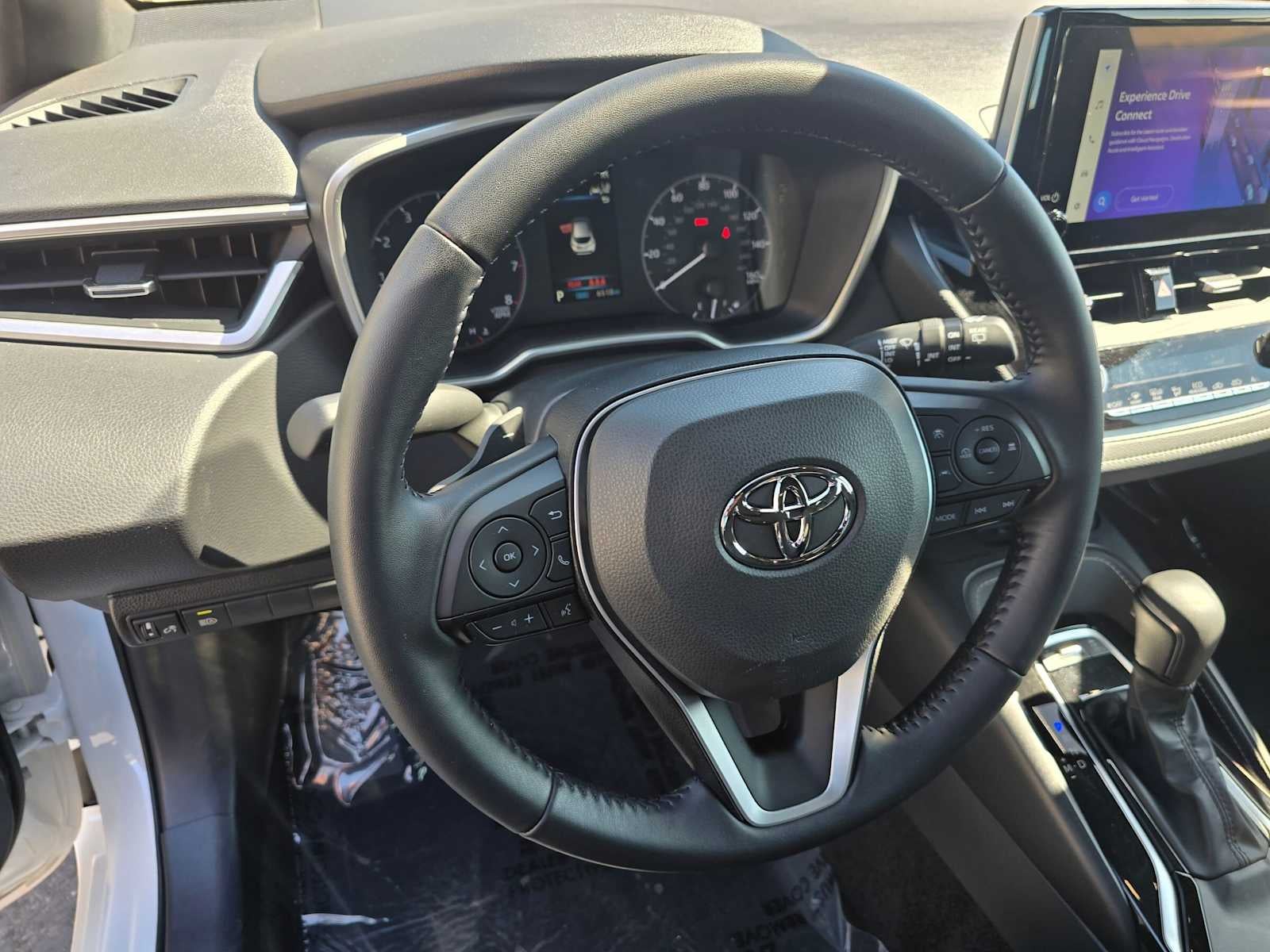 2025 Toyota Corolla Hatchback SE