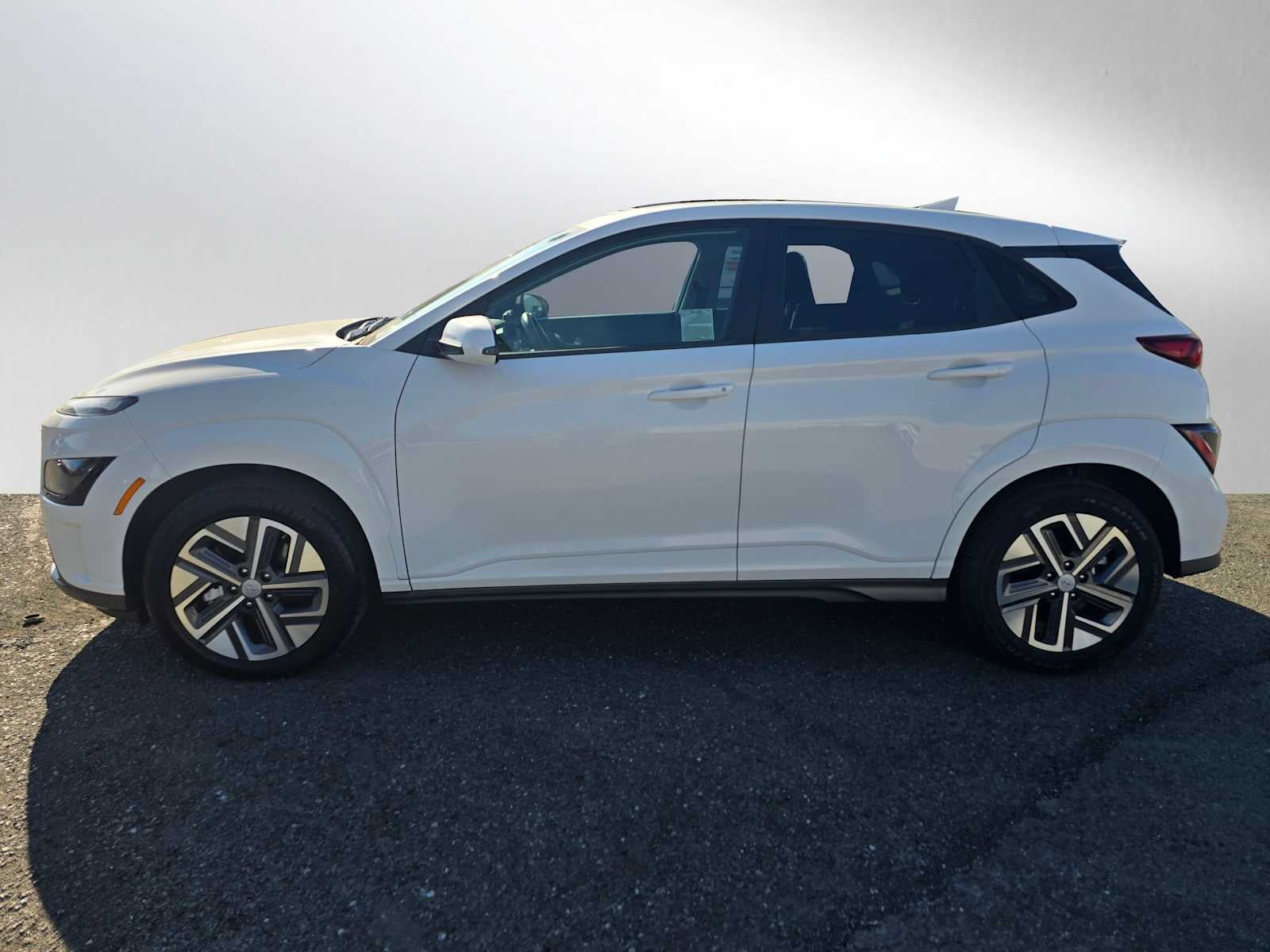 2023 Hyundai Kona Electric SEL