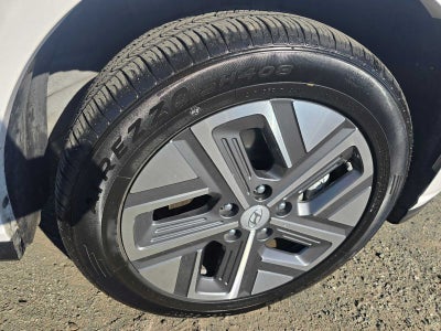 2023 Hyundai Kona Electric SEL