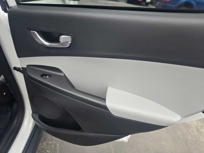 2022 Hyundai Kona Electric SEL