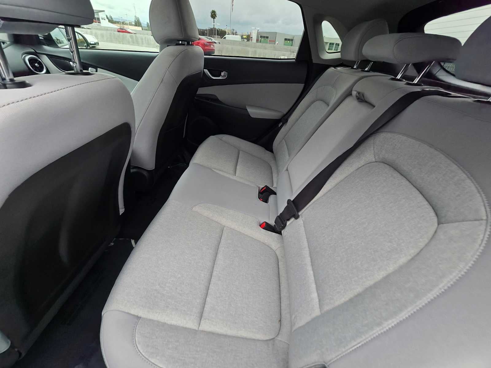 2022 Hyundai Kona Electric SEL