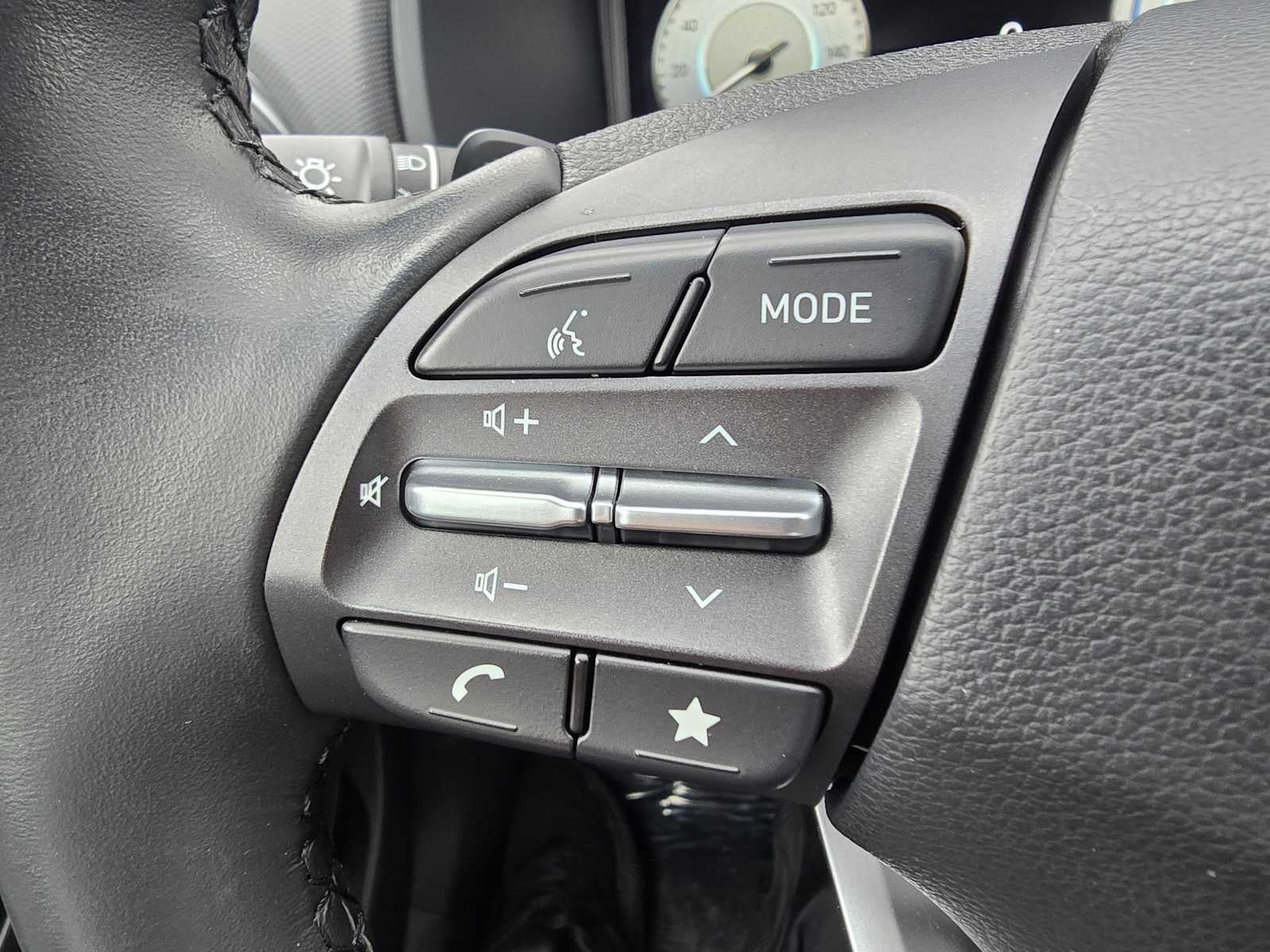 2022 Hyundai Kona Electric SEL