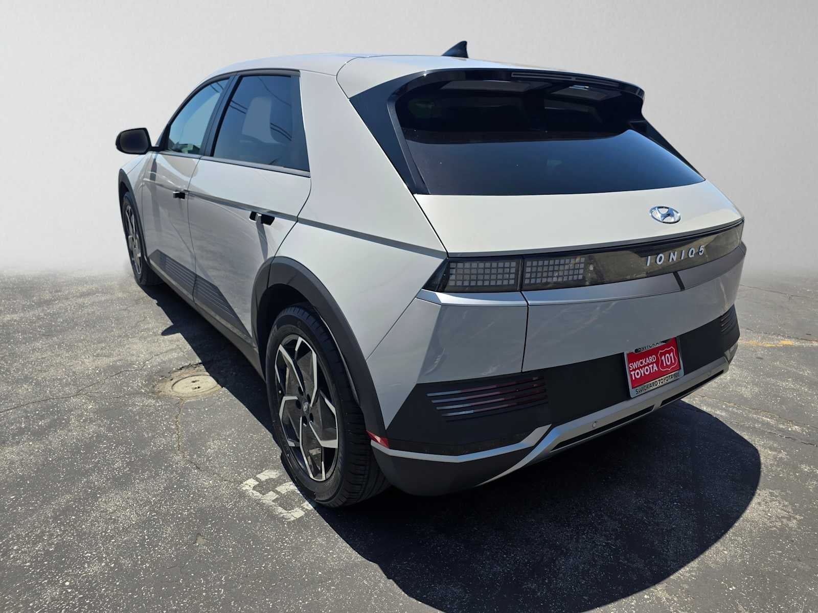 2024 Hyundai IONIQ 5 SEL