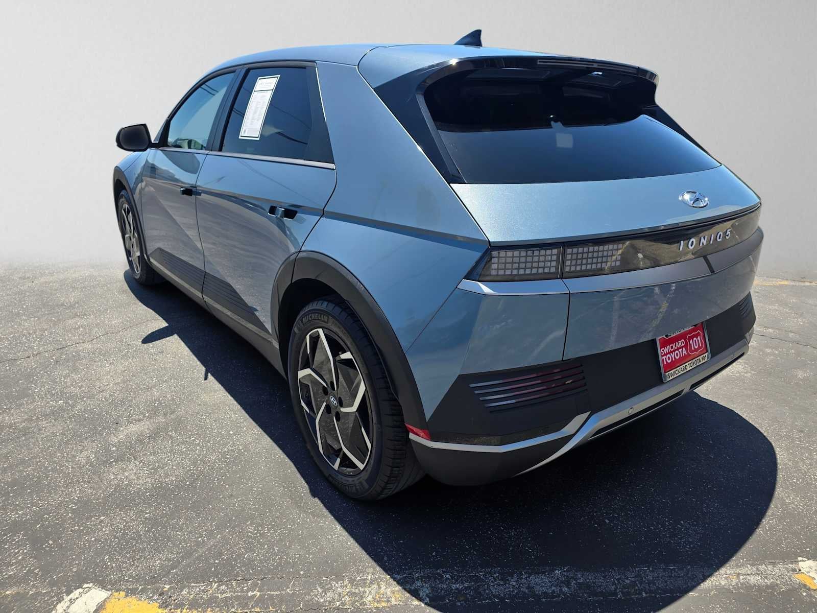 2024 Hyundai IONIQ 5 SEL