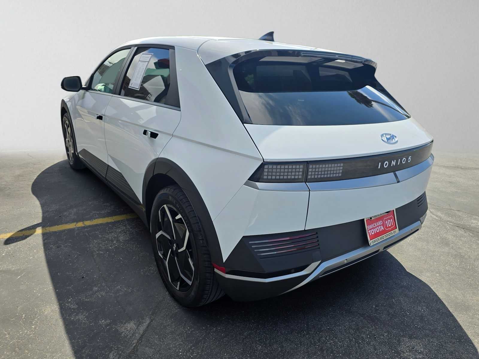 2024 Hyundai IONIQ 5 SEL
