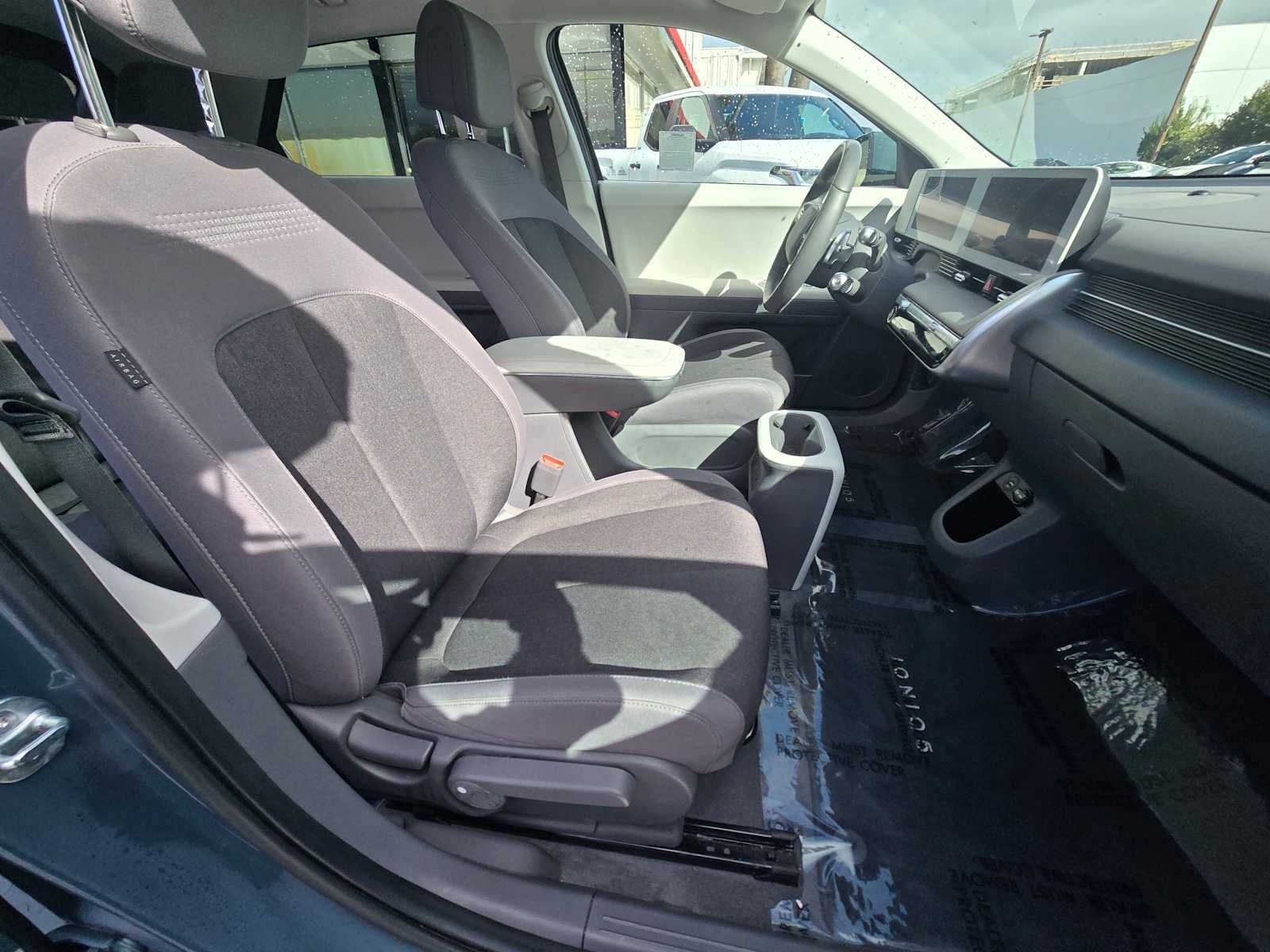 2024 Hyundai IONIQ 5 SEL