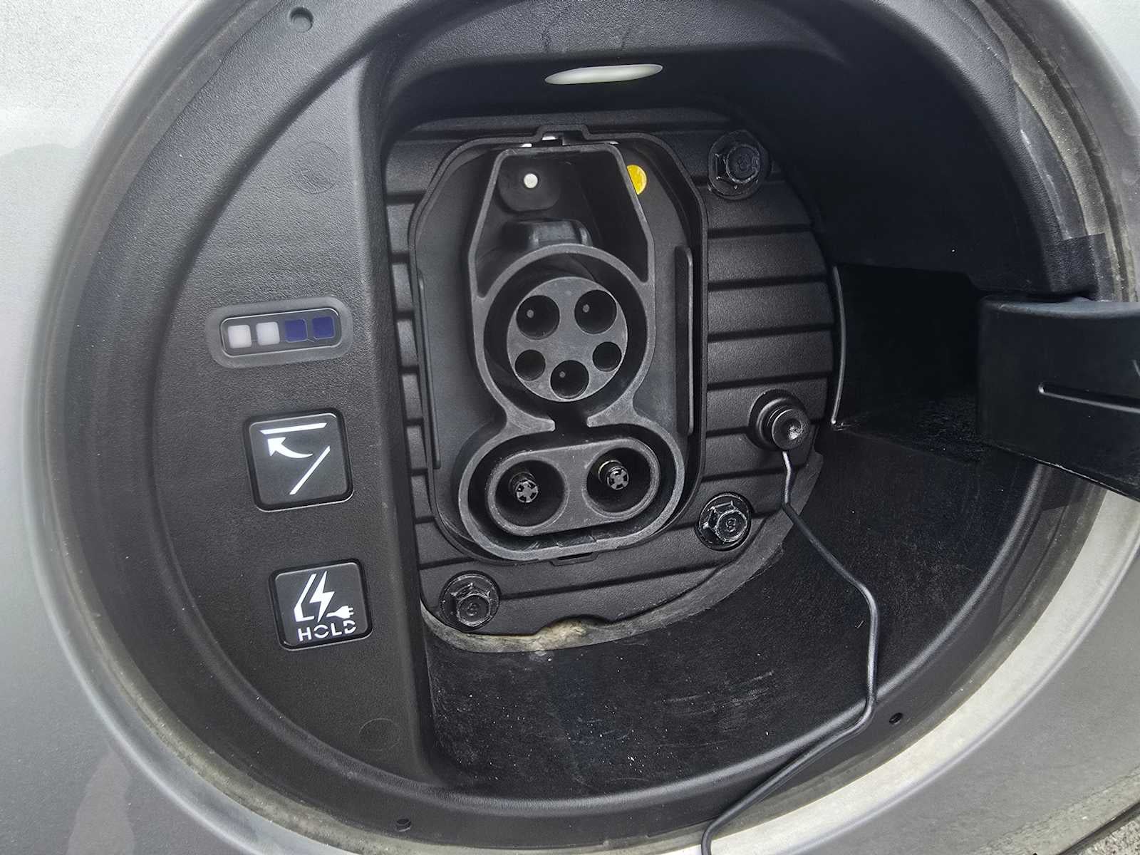 2023 Hyundai IONIQ 6 SE Standard Range