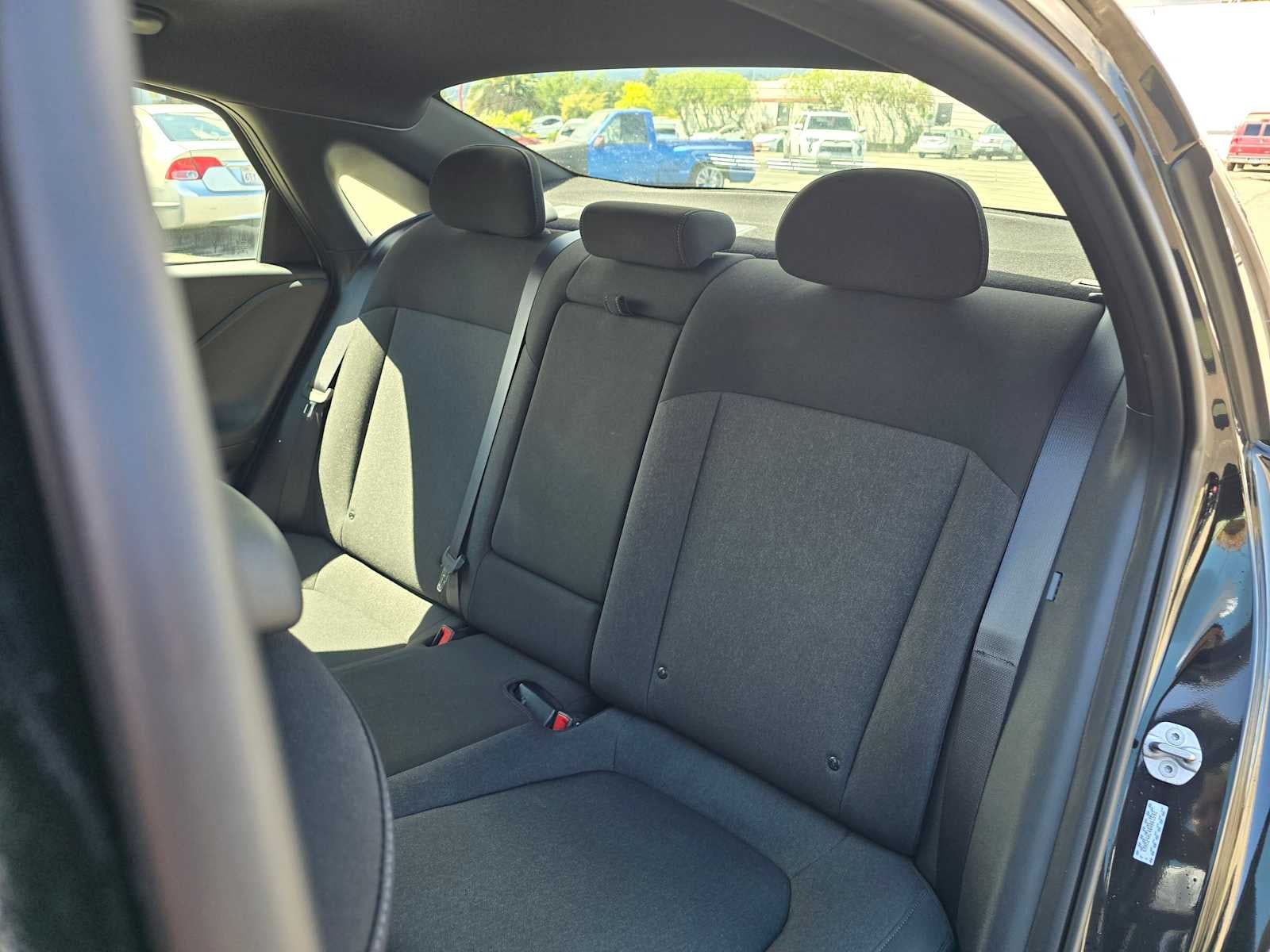 2024 Hyundai IONIQ 6 SE