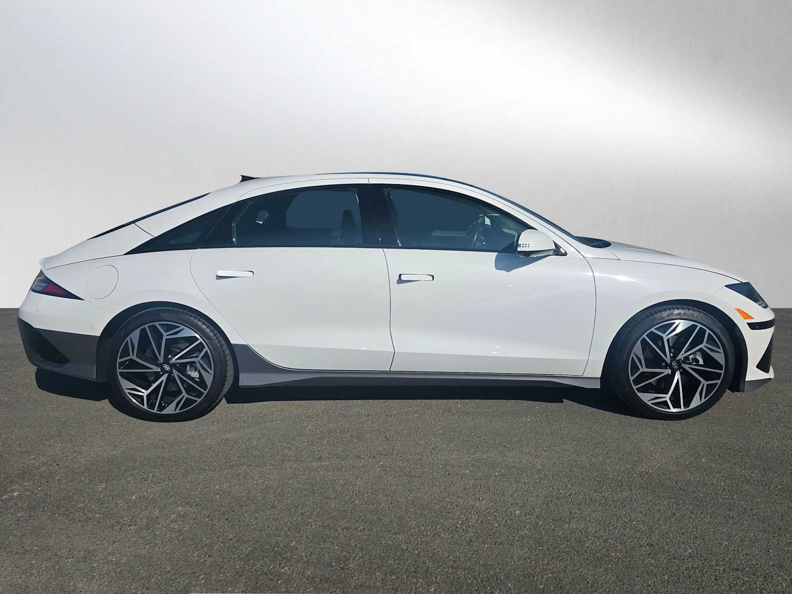 Used 2024 Hyundai IONIQ 6 Limited with VIN KMHM54AA6RA074026 for sale in Redwood City, CA