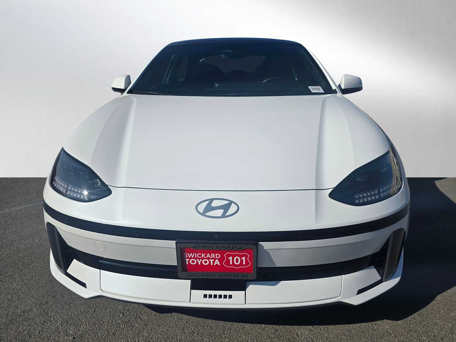 2024 Hyundai IONIQ 6 Limited