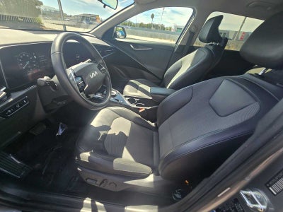 2023 Kia Niro EV Wind