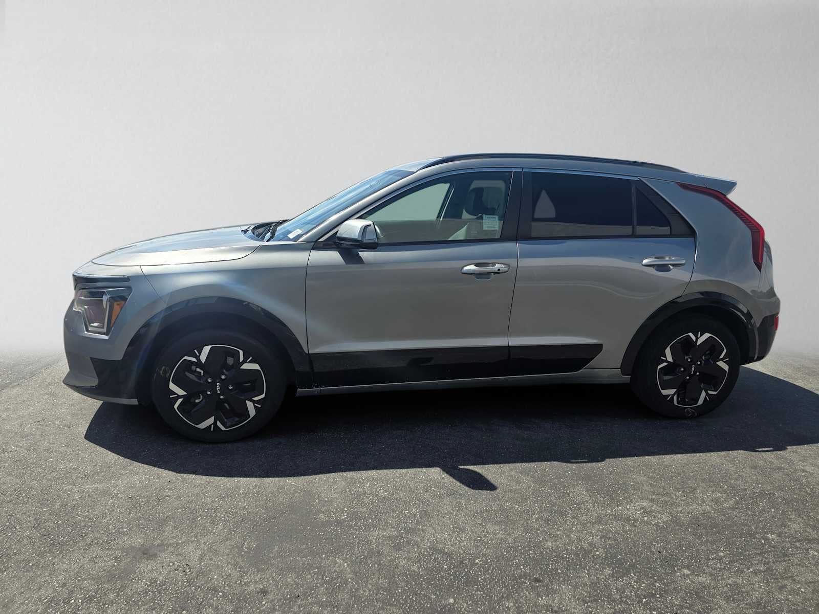 2023 Kia Niro EV Wind