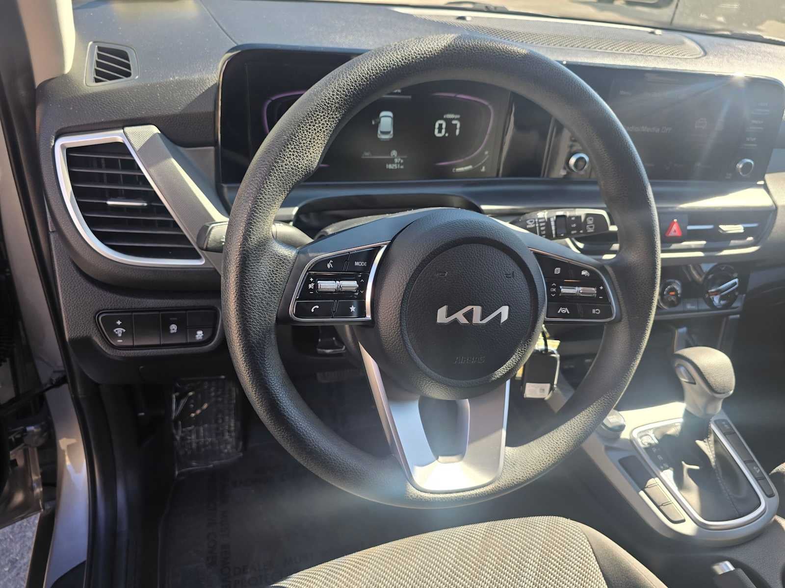 2024 Kia Seltos LX