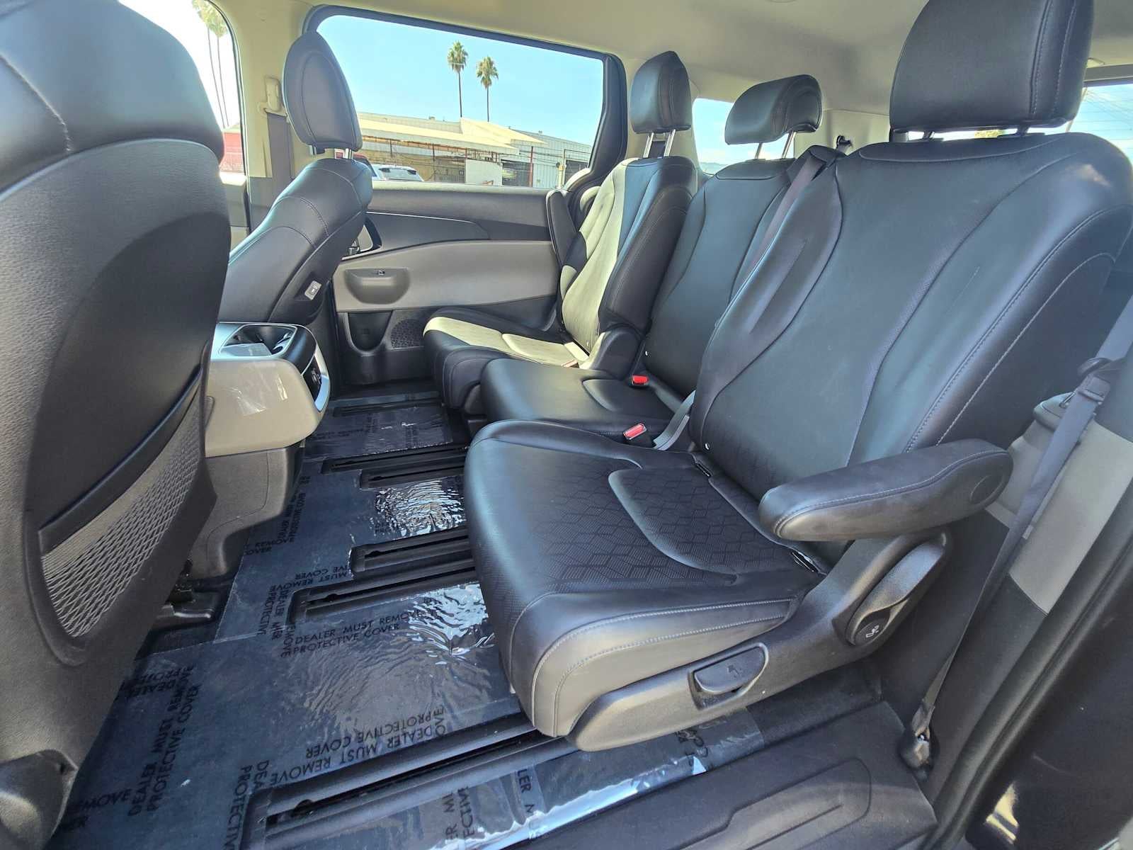 2026 Kia Carnival Hybrid LXS