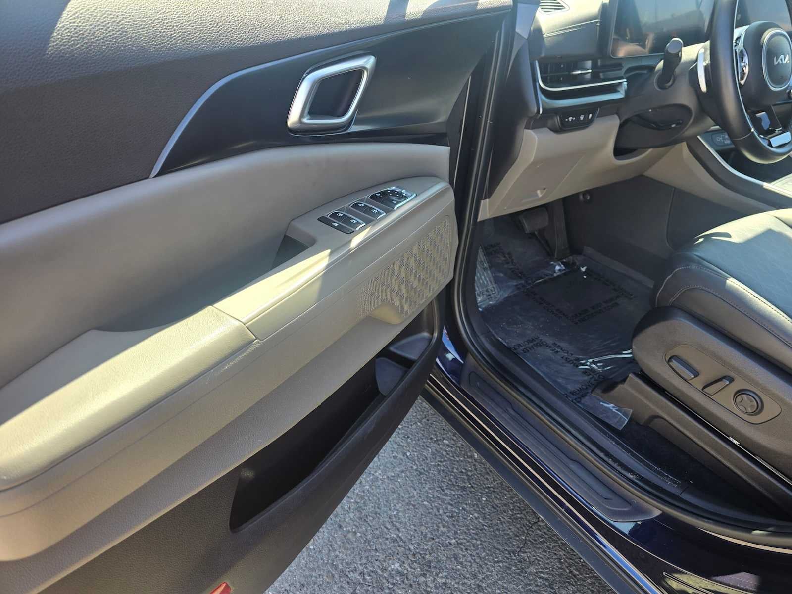 2026 Kia Carnival Hybrid LXS