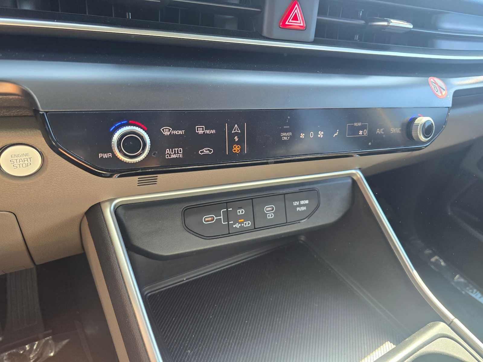 2026 Kia Carnival Hybrid LXS