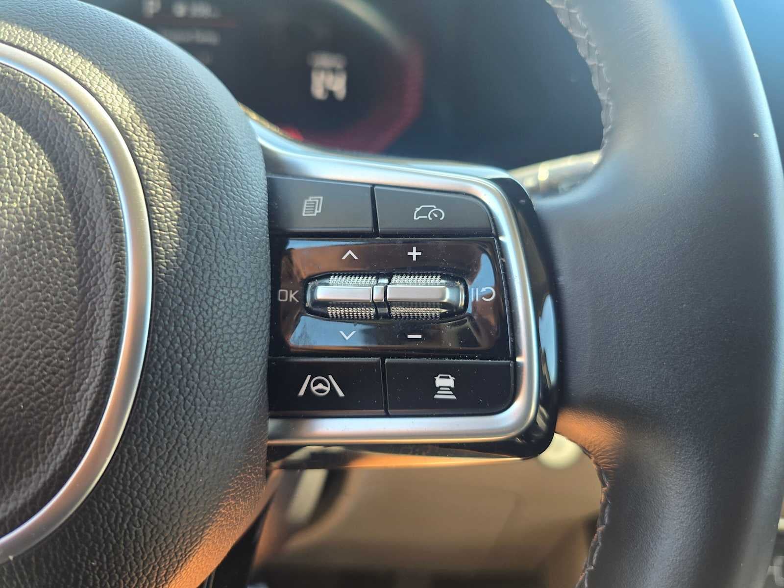 2026 Kia Carnival Hybrid LXS