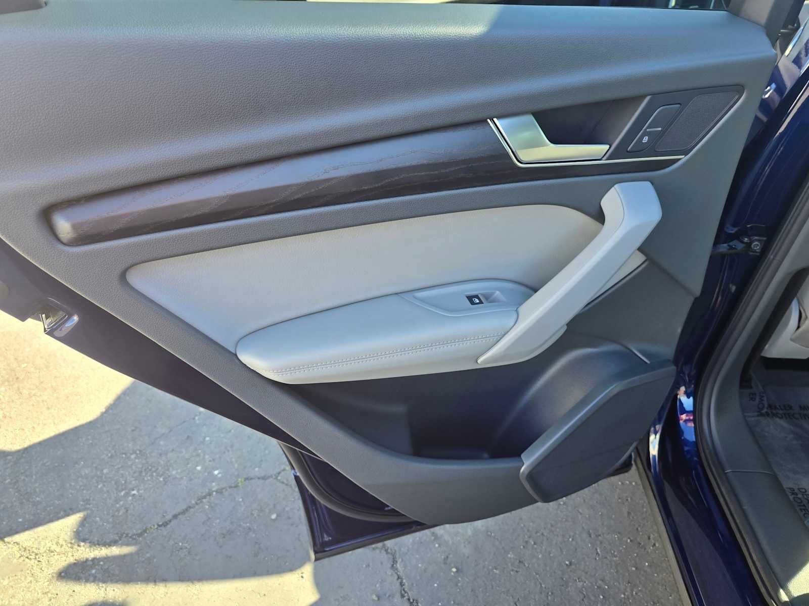 2020 Audi Q5 Premium Plus