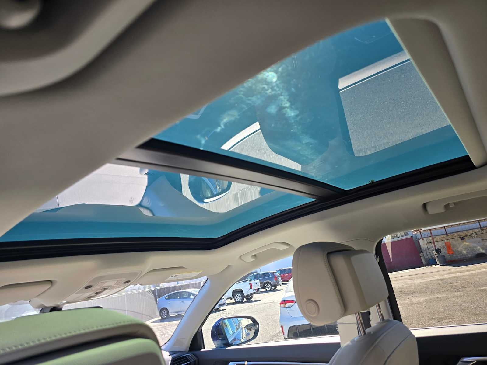 2024 Audi Q3 S line Premium