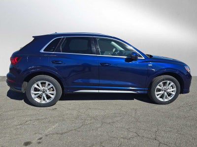 2024 Audi Q3 S line Premium