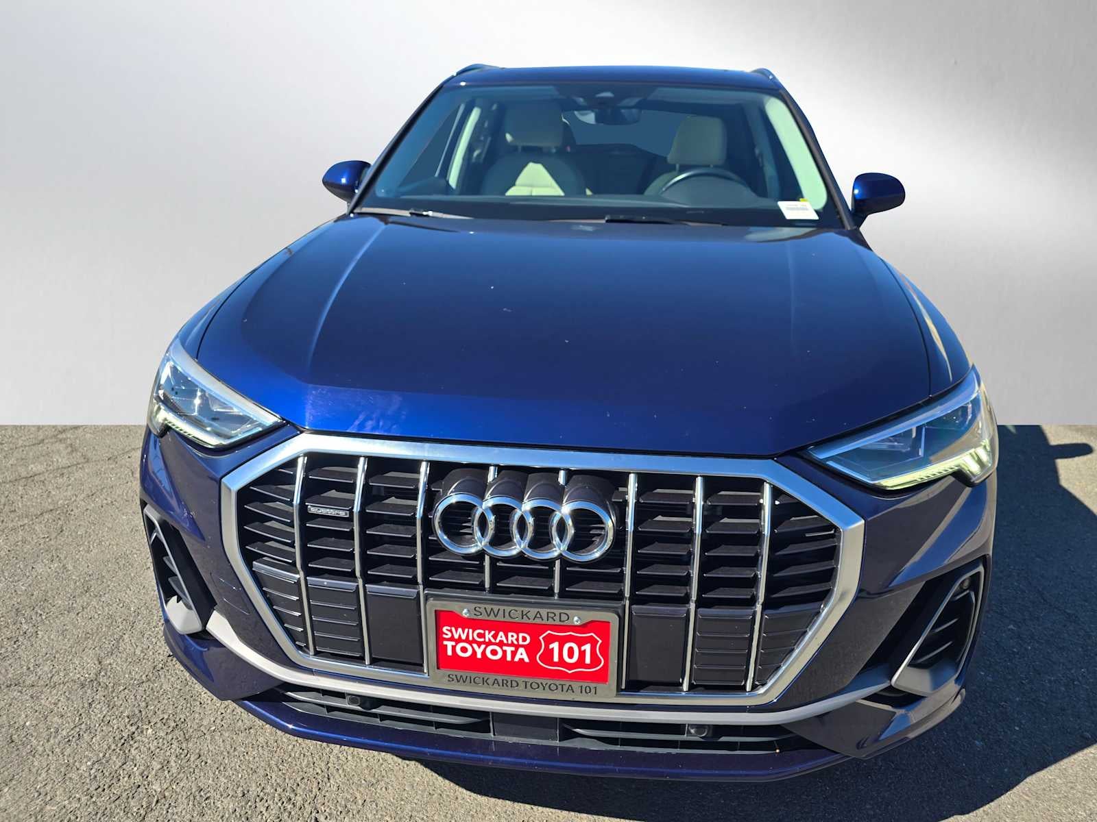 2024 Audi Q3 S line Premium