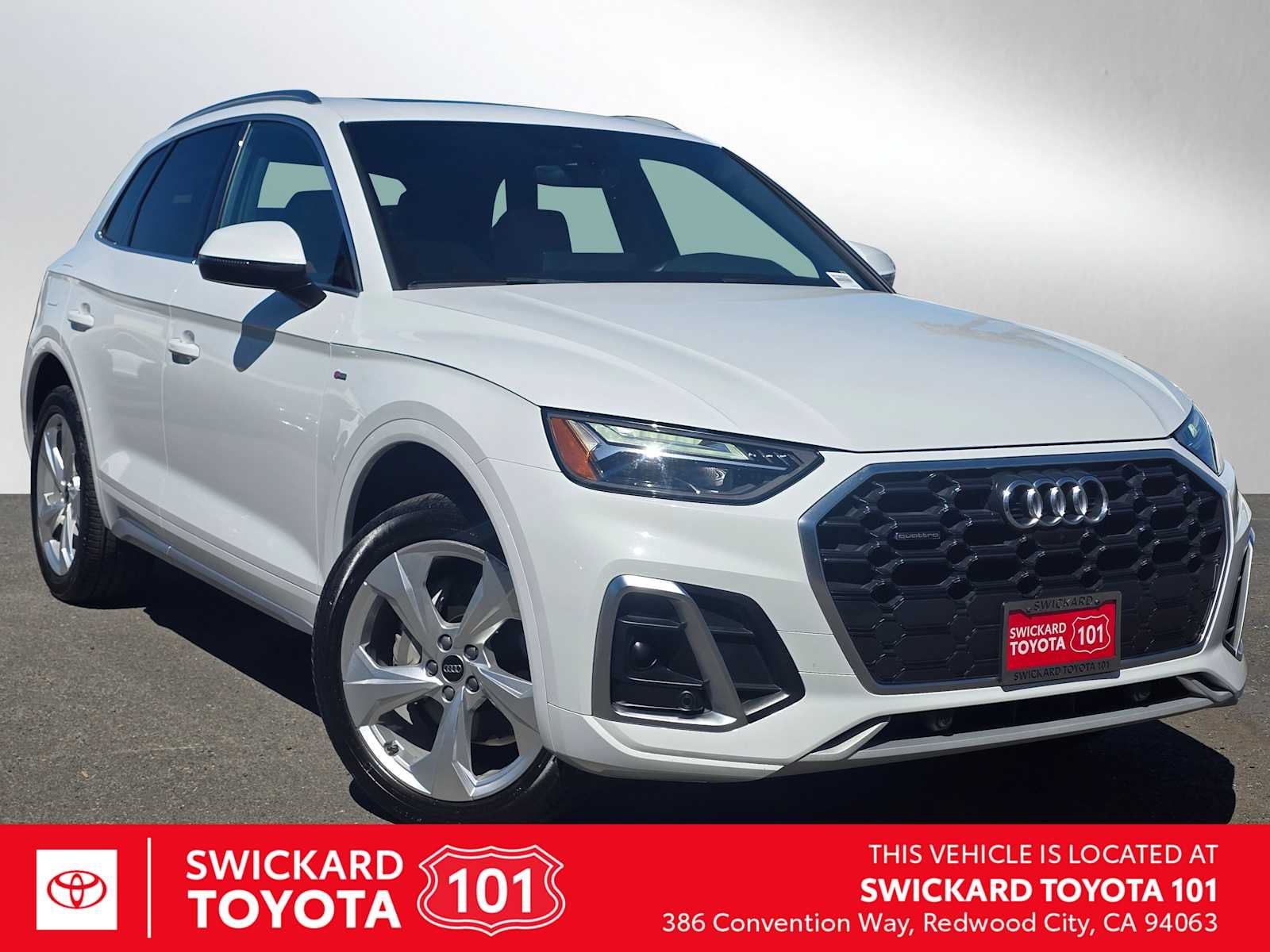2024 Audi Q5 S line Premium Plus