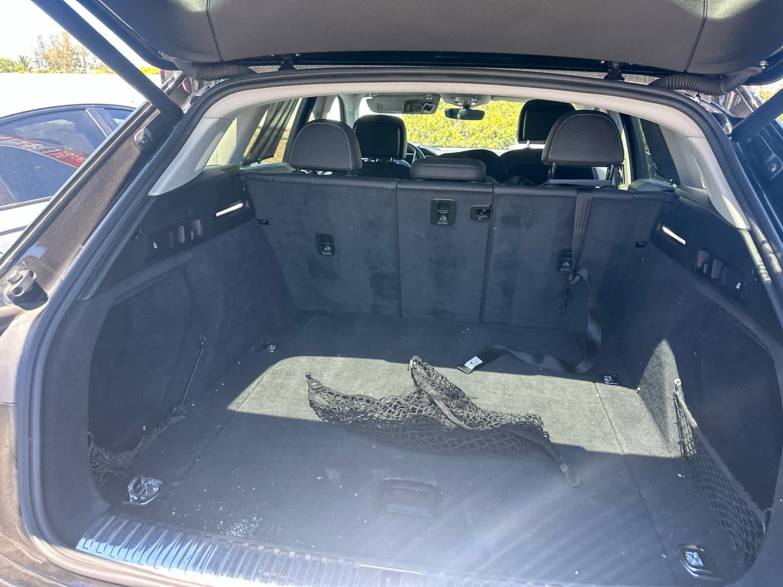 2019 Audi e-tron Premium Plus