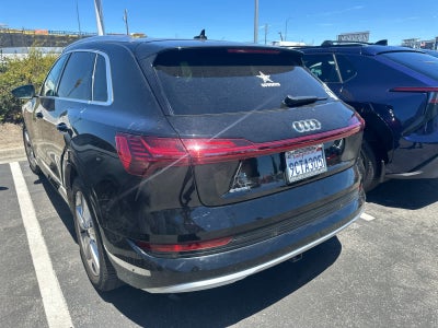 2019 Audi e-tron Premium Plus