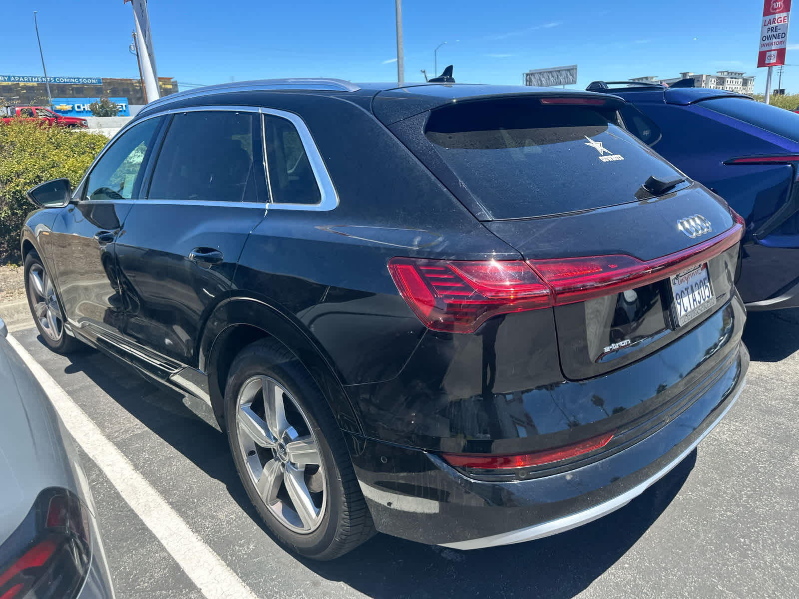 2019 Audi e-tron Premium Plus