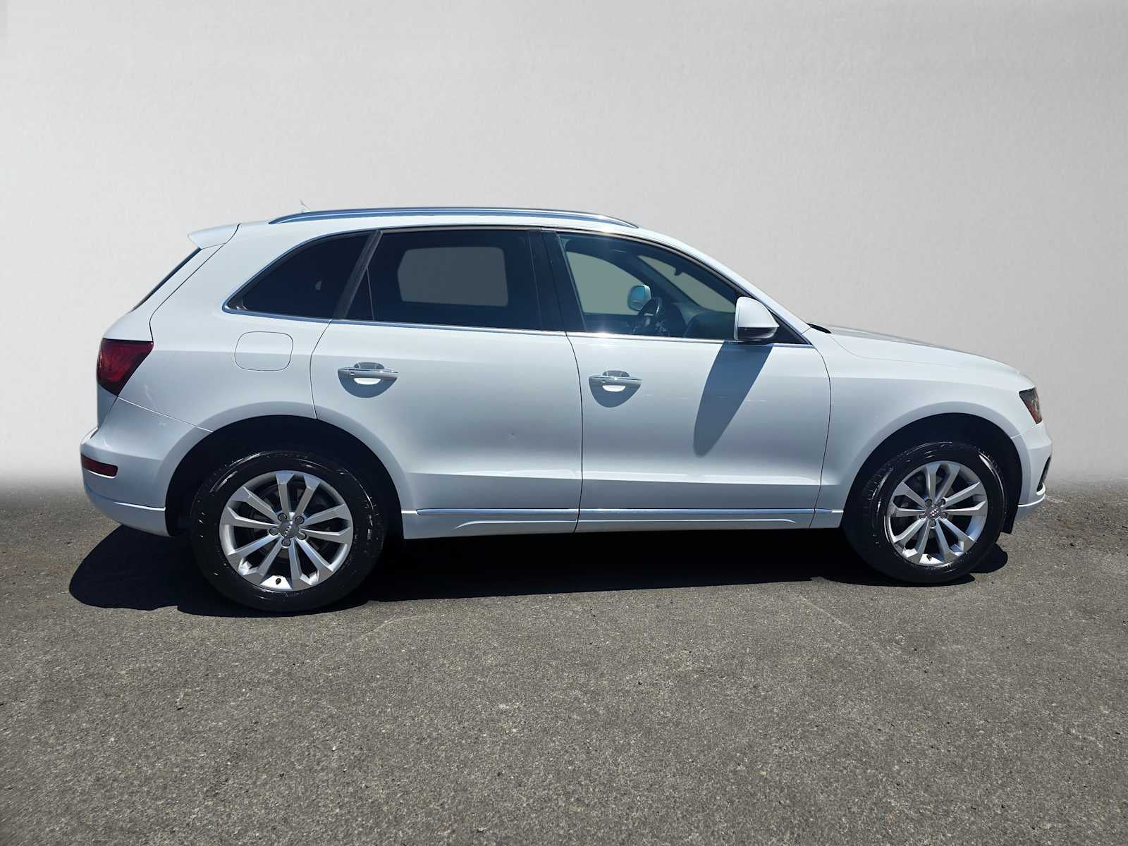 2015 Audi Q5 Premium Plus