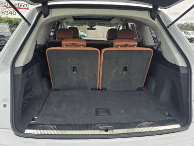 2022 Audi Q7 Prestige