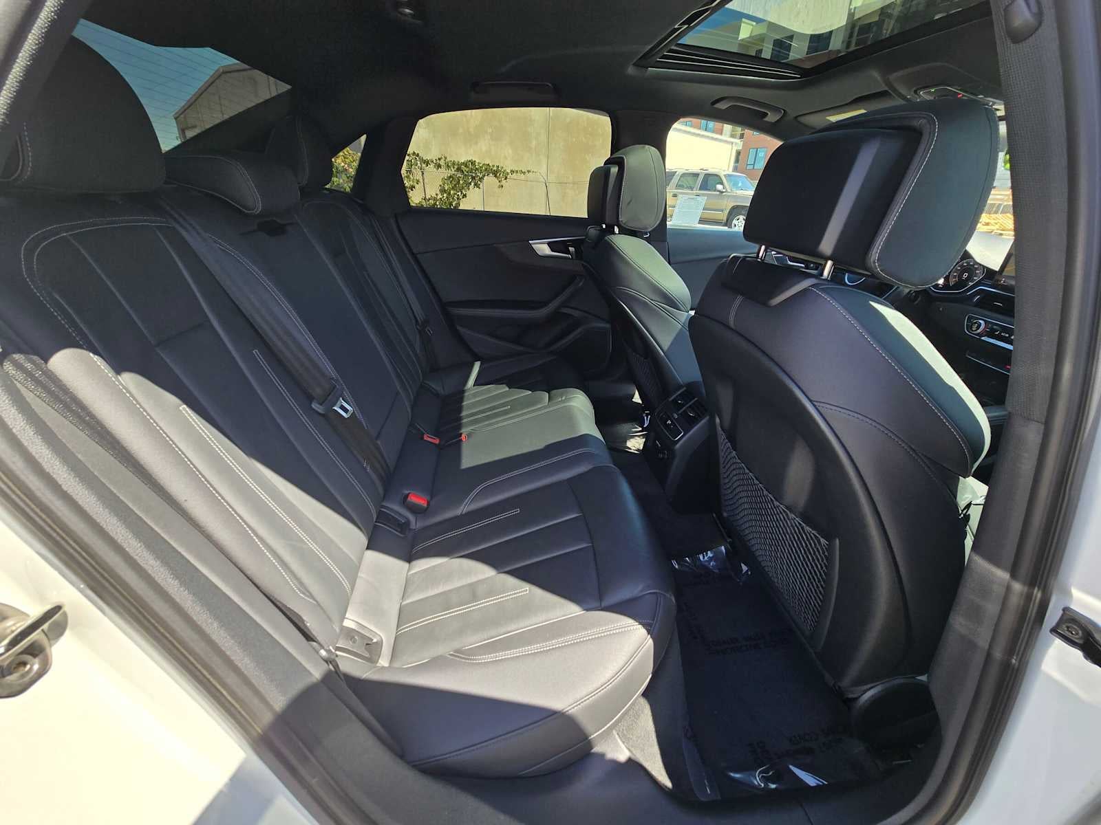 2022 Audi A4 Sedan S line Premium Plus
