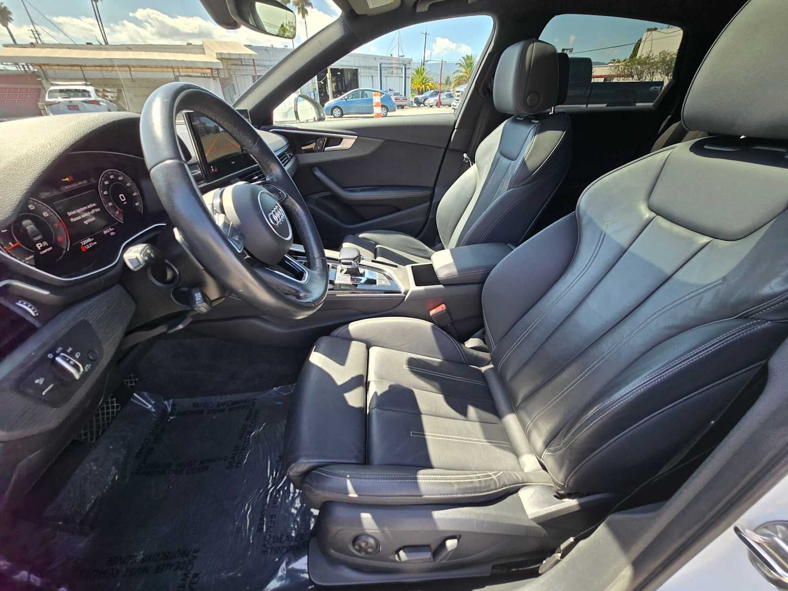 2022 Audi A4 Sedan S line Premium Plus