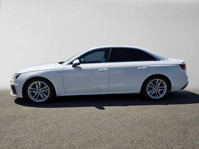 2022 Audi A4 Sedan S line Premium Plus